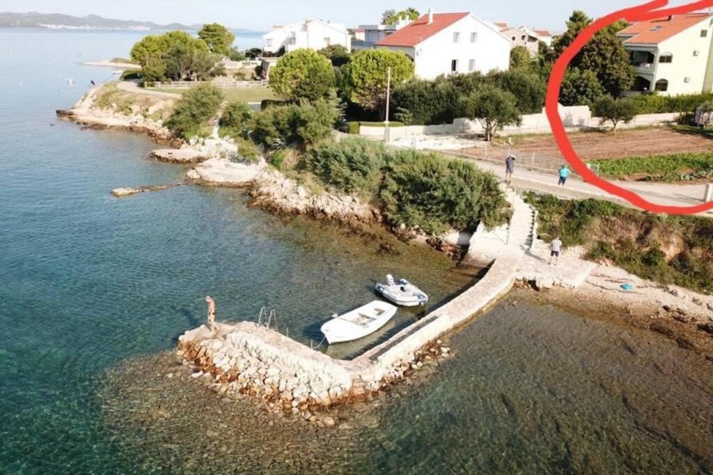 Apartman Adrijan Sukošan エクステリア 写真